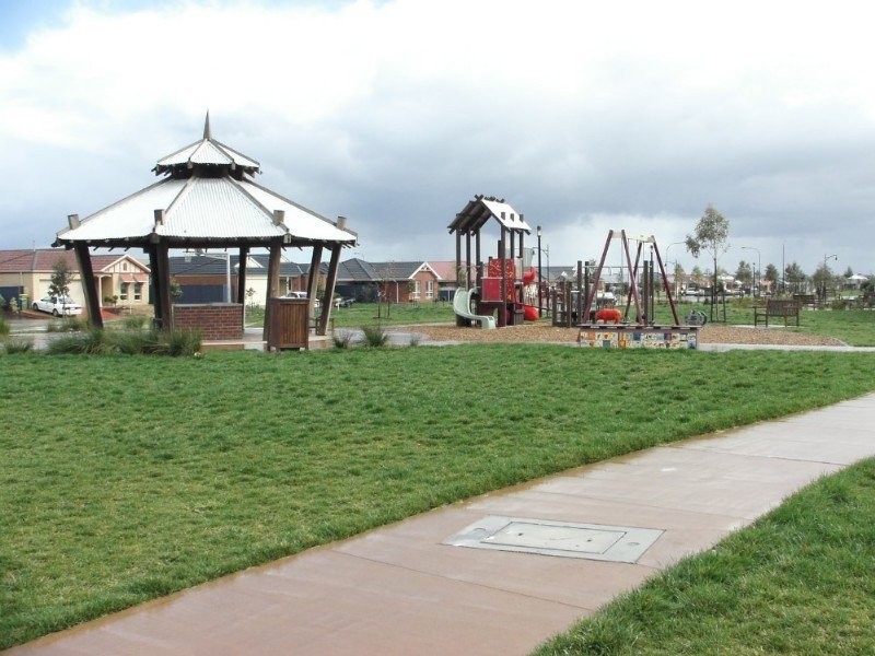 1 Cider Link, Pakenham VIC 3810