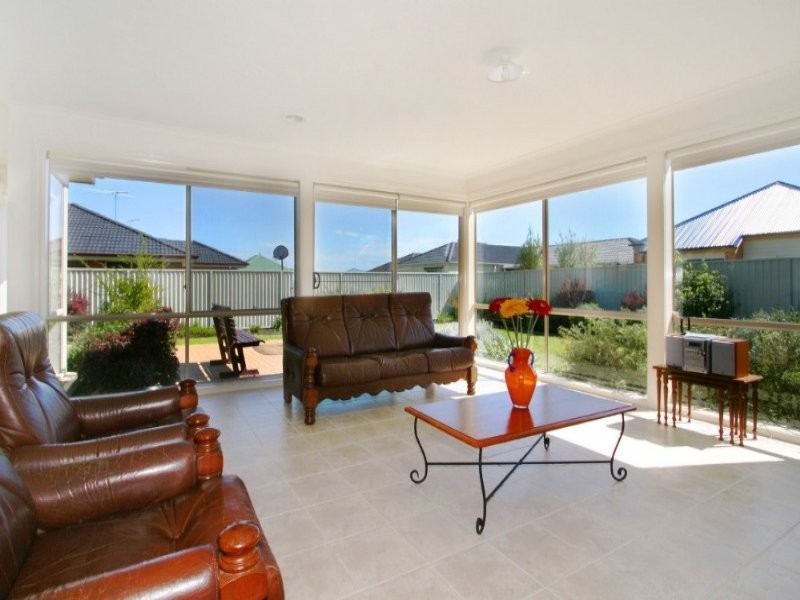 9 Willowbank Pocket, Pakenham VIC 3810