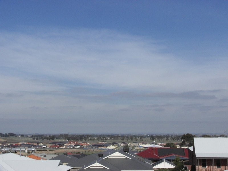 22 Overland Rise, Pakenham VIC 3810