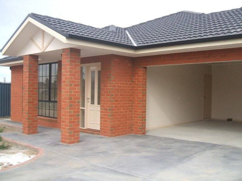 39 Mallee Circuit, Pakenham VIC 3810