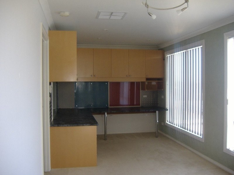 25 Grice Quadrant, Pakenham VIC 3810