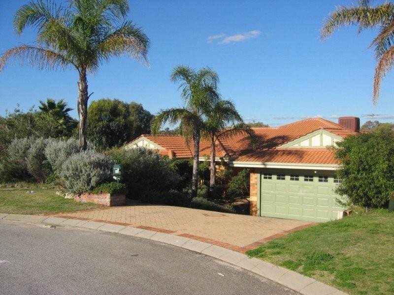 12 Watercress Gardens, Spearwood WA 6163