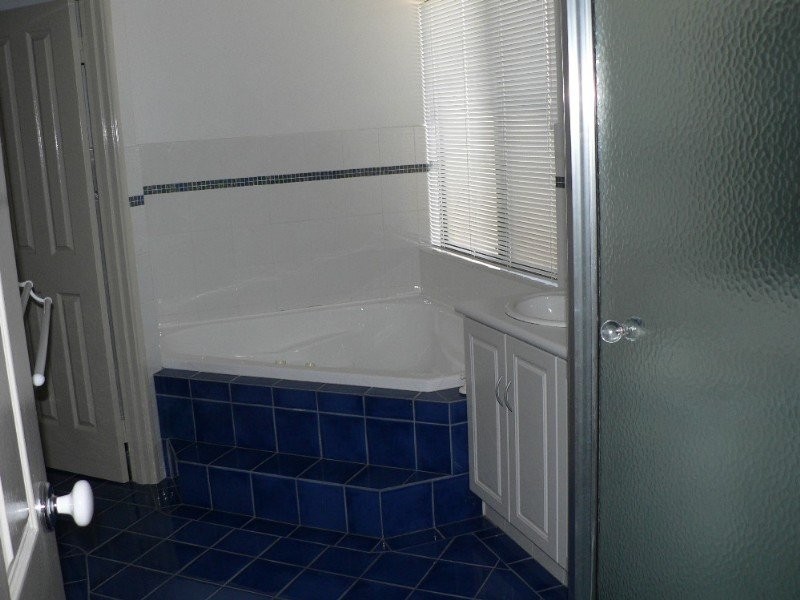 14 Cardamon Loop, Coogee WA 6166