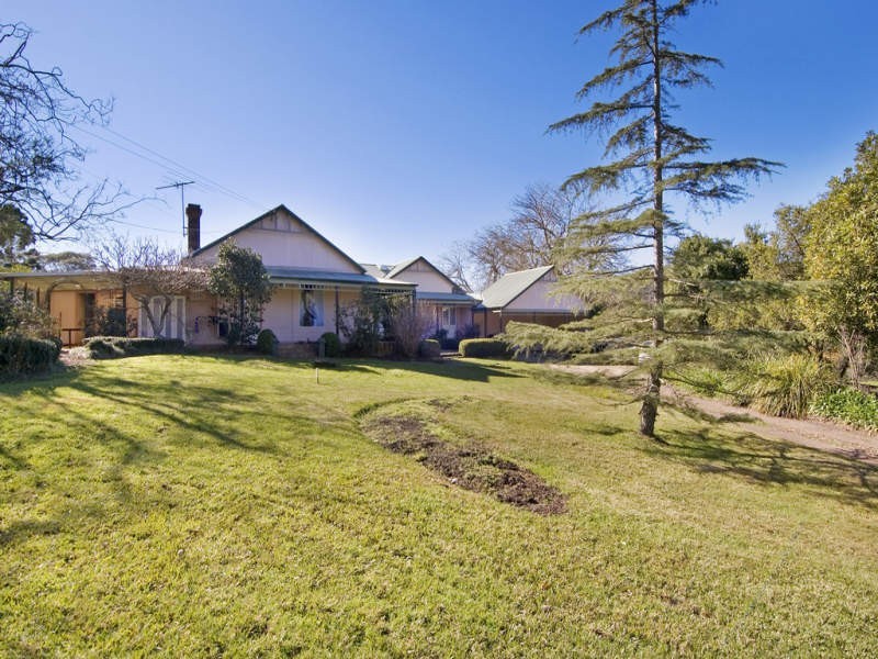 1059 Spicer Road, Oxford Falls NSW 2100 the real estate agency