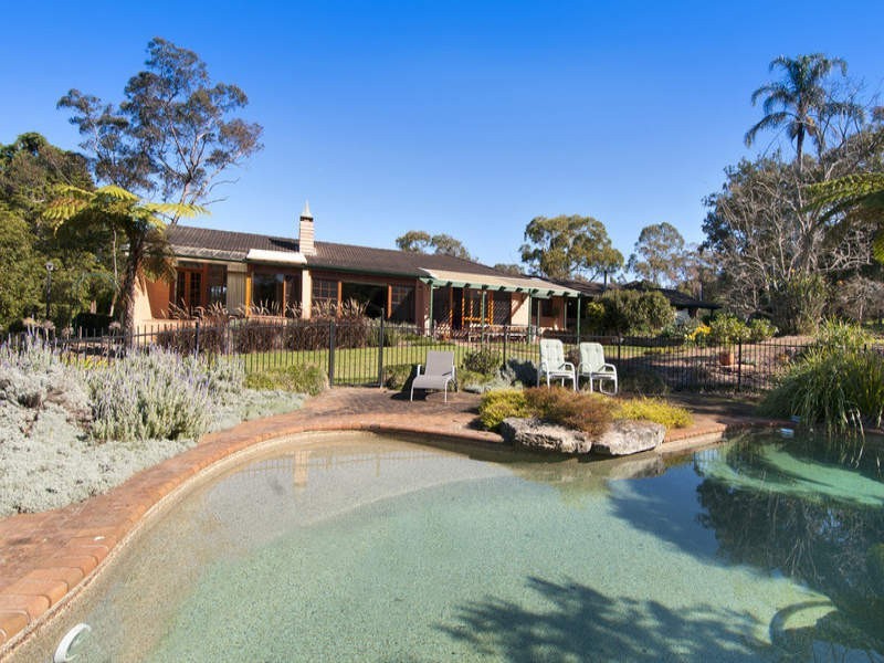 1 Mallawa Road, Duffys Forest NSW 2084