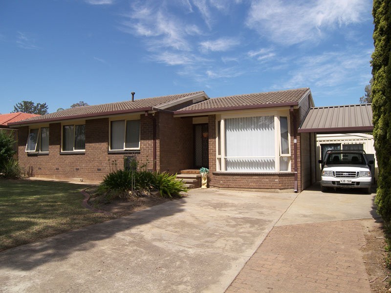 19 Damian Drive, Salisbury Heights SA 5109
