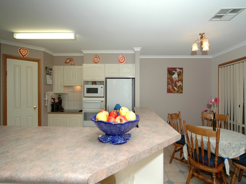 3 Bruce Rundle Drive, Williamstown SA 5351