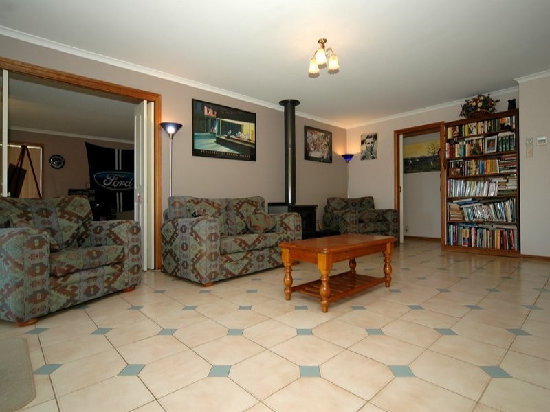 3 Bruce Rundle Drive, Williamstown SA 5351