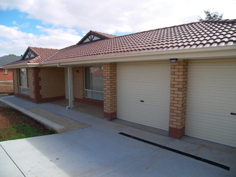 10 Challen Court, Evanston Park SA 5116