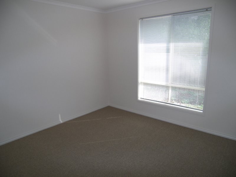 10 Challen Court, Evanston Park SA 5116