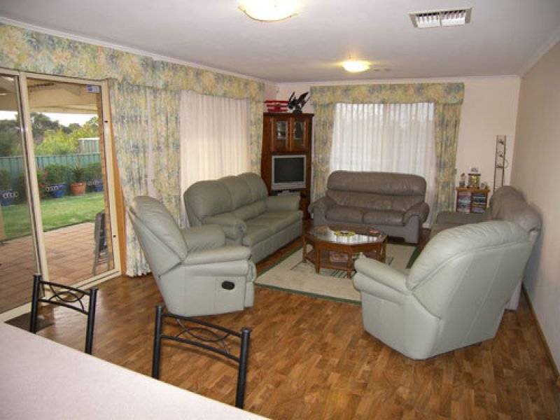 6 Houston Court, Evanston Gardens SA 5116