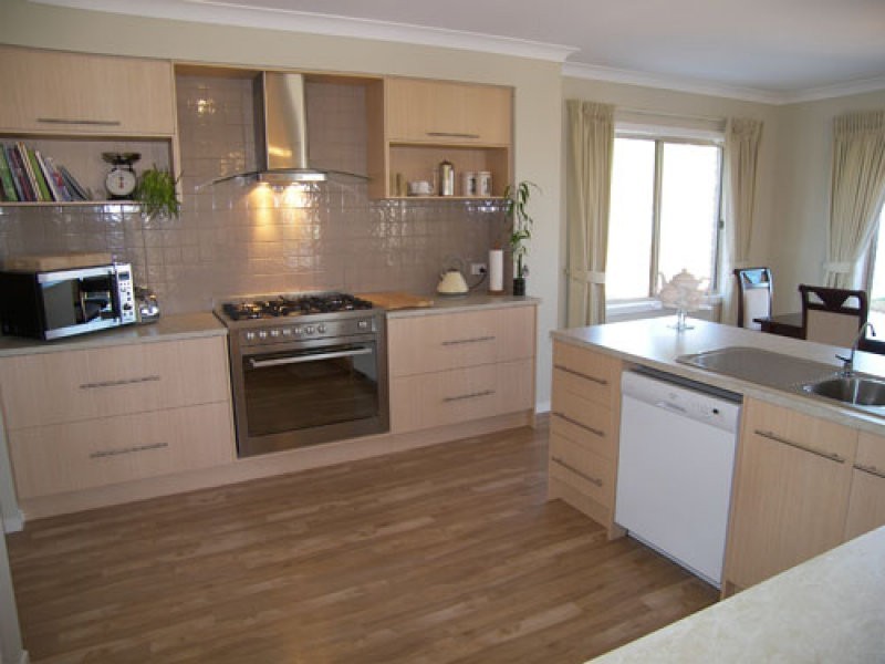 19 Selway Place, Evanston Park SA 5116