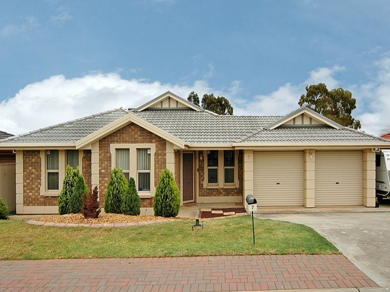 7 Baron Road, Blakeview SA 5114