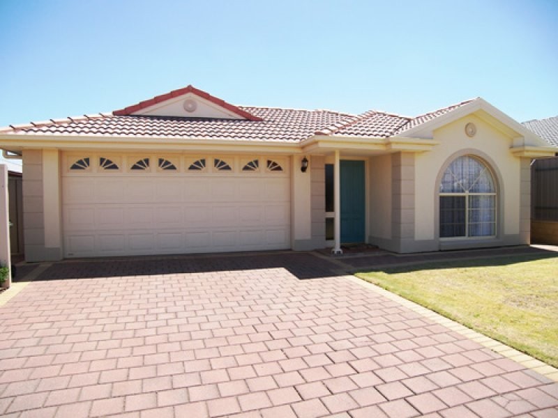 13 Rossiter Drive, Evanston Park SA 5116