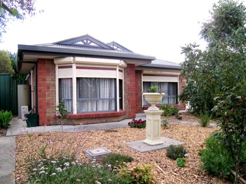 14 Mitchell Court, Williamstown SA 5351