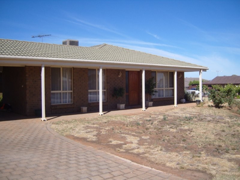 16 Buttercup Grove, Blakeview SA 5114