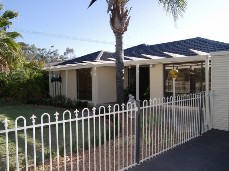 54 Sunnyside Drive, Evanston Park SA 5116