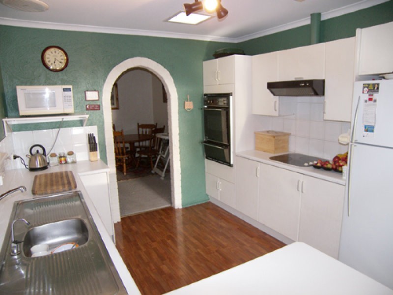 54 Sunnyside Drive, Evanston Park SA 5116