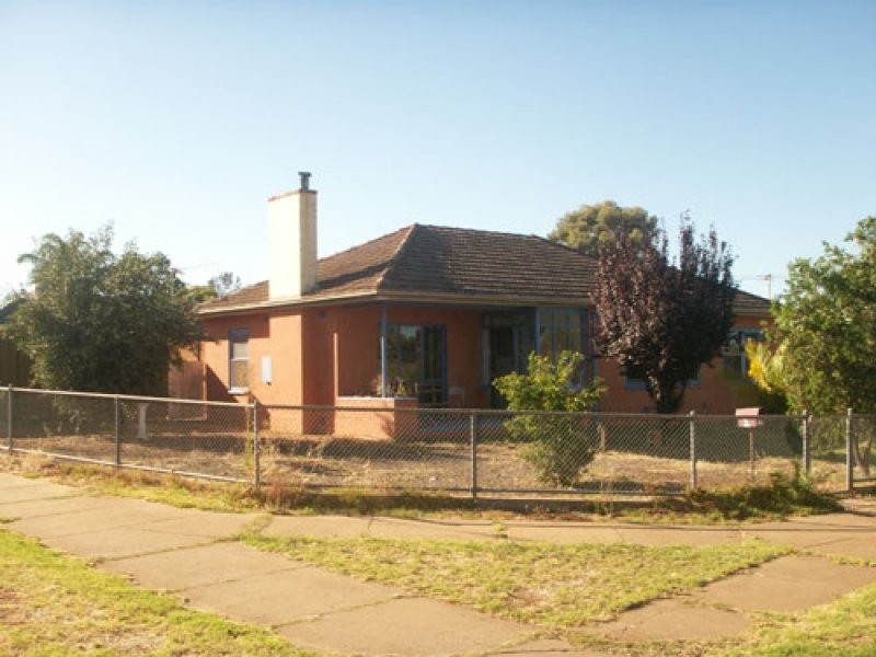 1 Grayling Street, Elizabeth East SA 5112