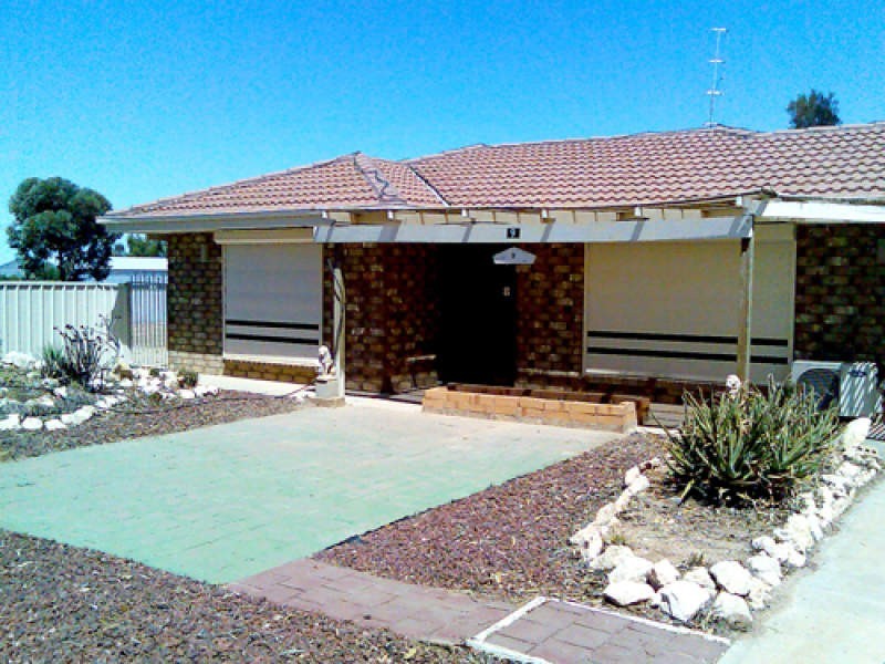 9 Egerton Street, Blanchetown SA 5357