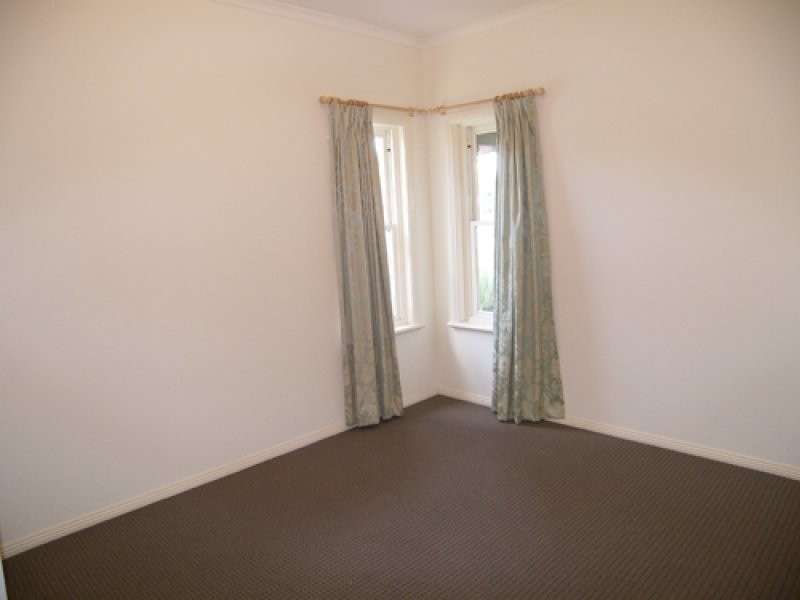 7 Beechwood Avenue, Mawson Lakes SA 5095