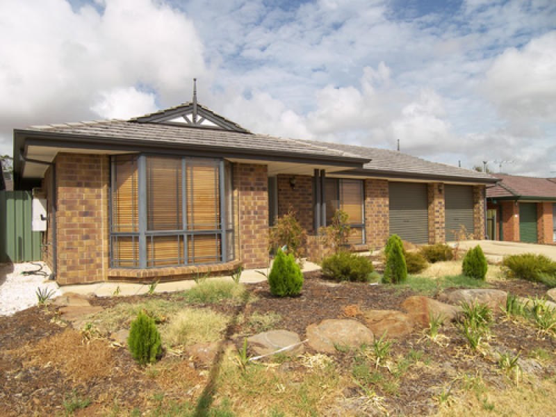 6 Mitchell Drive, Evanston Park SA 5116