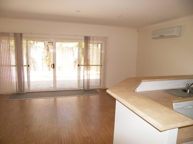 9 Beechwood Avenue, Mawson Lakes SA 5095