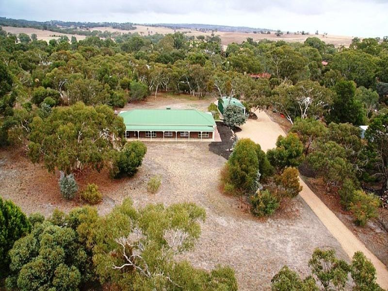 13a The Barracks, Cockatoo Valley SA 5351