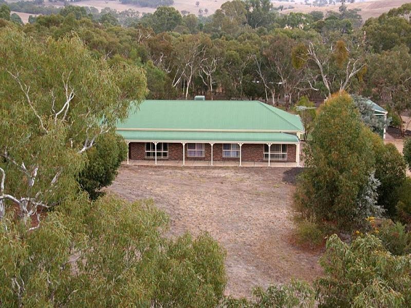13a The Barracks, Cockatoo Valley SA 5351