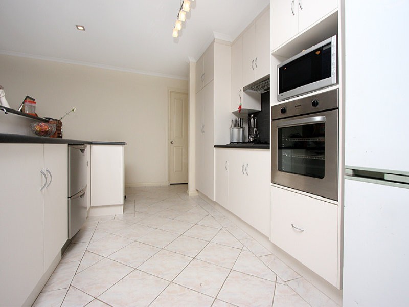 38 Osprey Parade, Hewett SA 5118