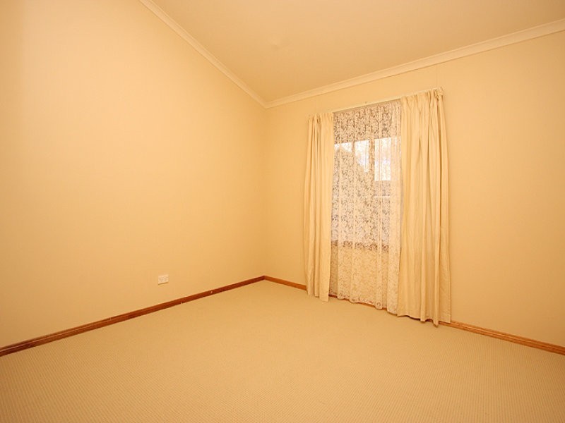 7 Trim Crescent, Evanston Park SA 5116