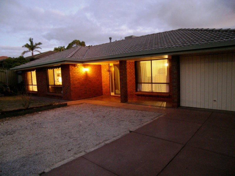 1 Mcpharlin Avenue, Redwood Park SA 5097