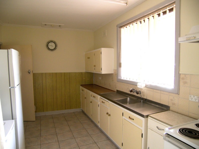 32 Prunus Avenue, Elizabeth Vale SA 5112