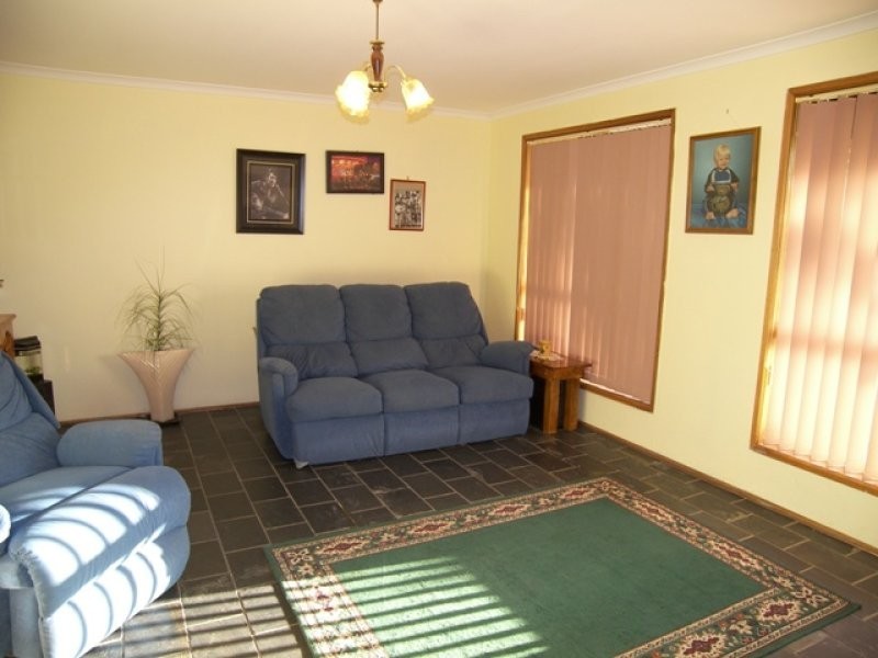 27 Federation Way, Andrews Farm SA 5114