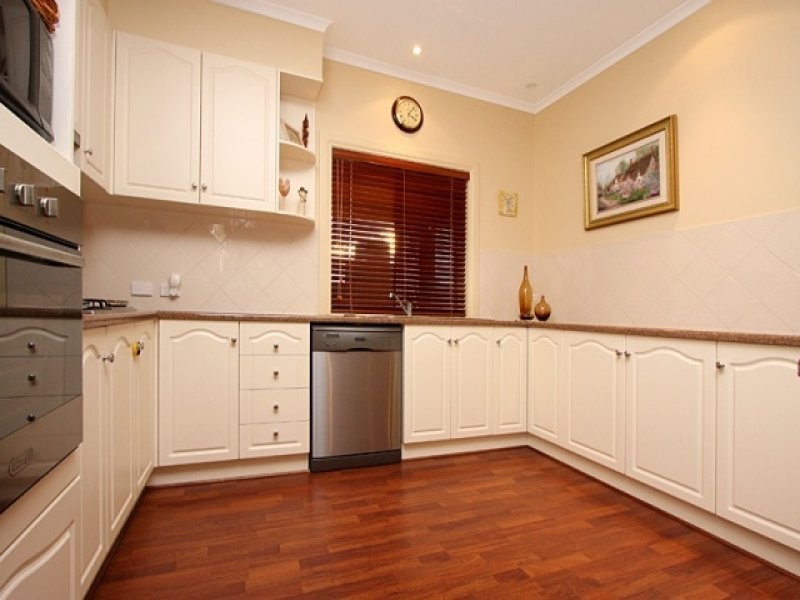 12 Selway Place, Evanston Park SA 5116