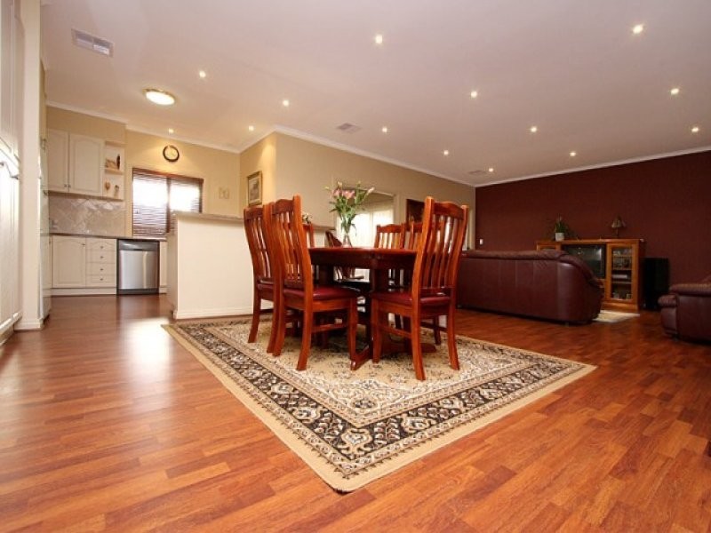 12 Selway Place, Evanston Park SA 5116