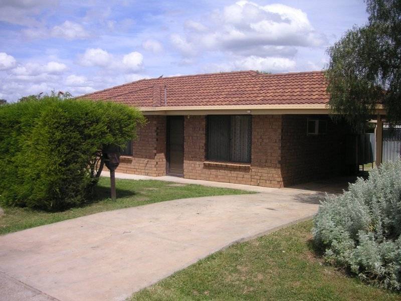 18 Kareda Street, Willaston SA 5118
