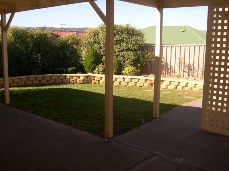 21 Jacaranda Grove, Golden Grove SA 5125