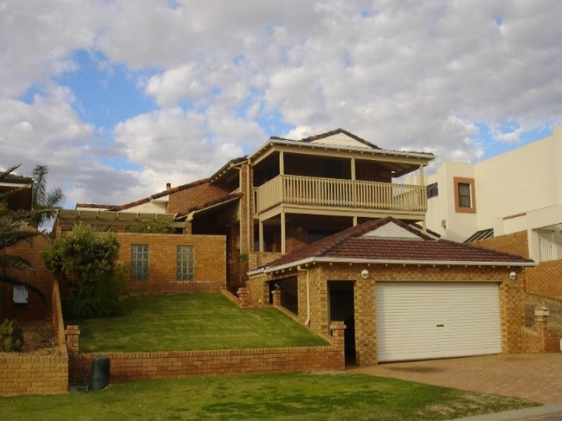 10 Eastcott Way, Tarcoola Beach WA 6530