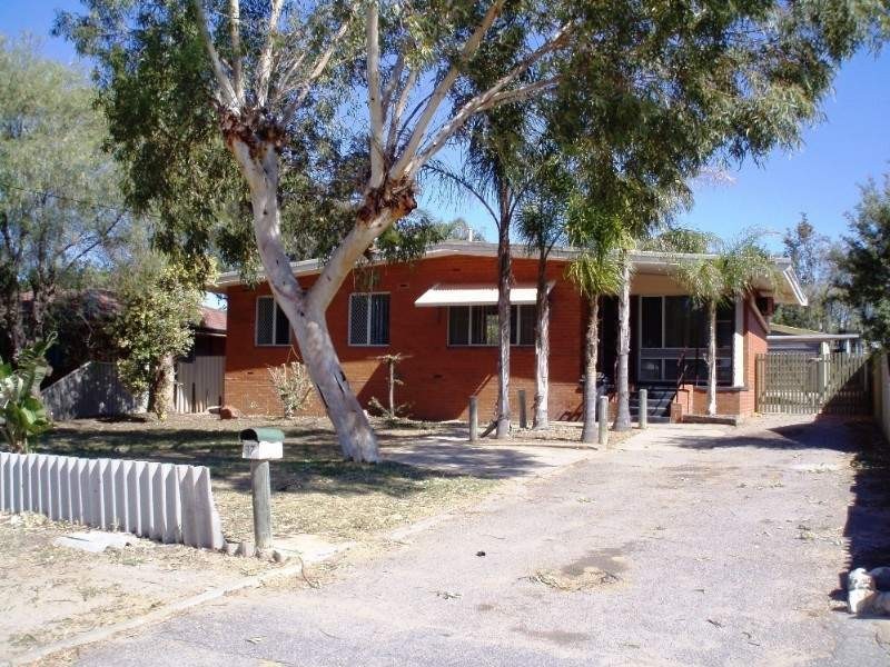 97 Kenny Crescent, Rangeway WA 6530