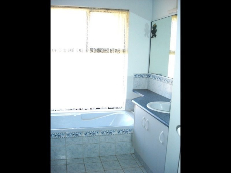 6 Dressage Circle, Deepdale WA 6532