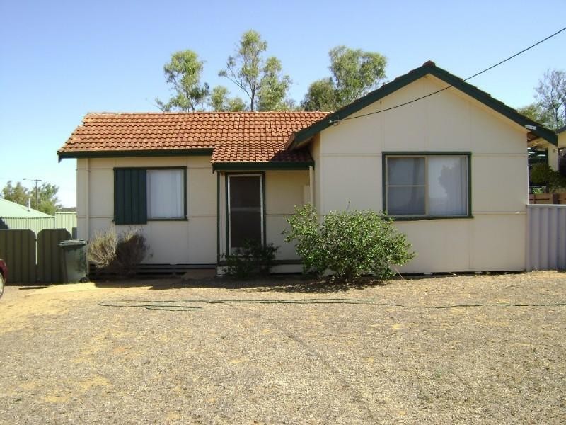 4 Birdwood, Mullewa WA 6630
