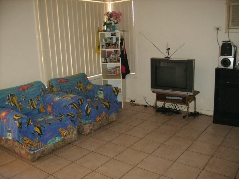 7 Howes Street, Rangeway WA 6530