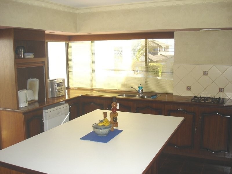 10 Eastcott Way, Tarcoola Beach WA 6530