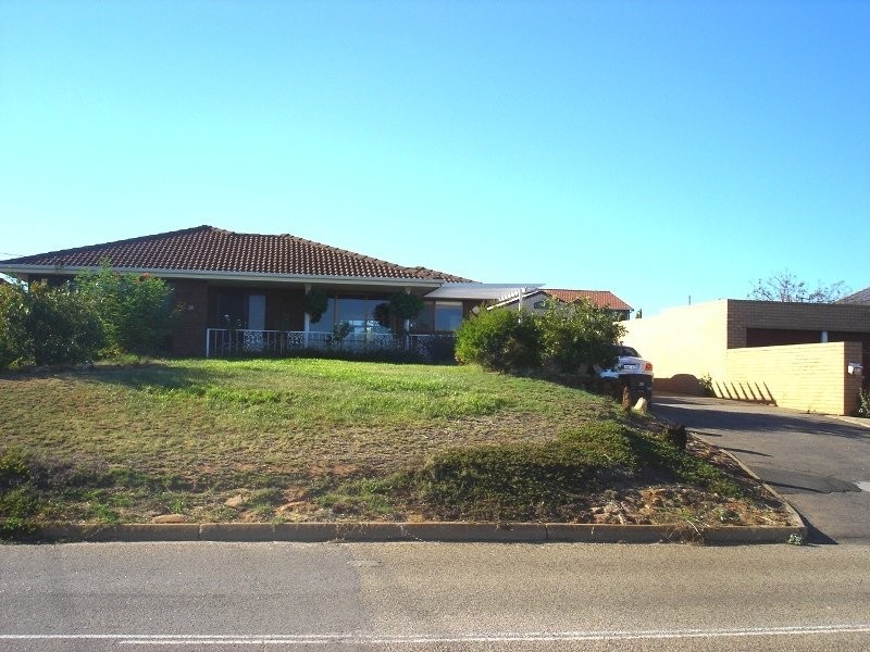 28 Waldeck Street, Geraldton WA 6530