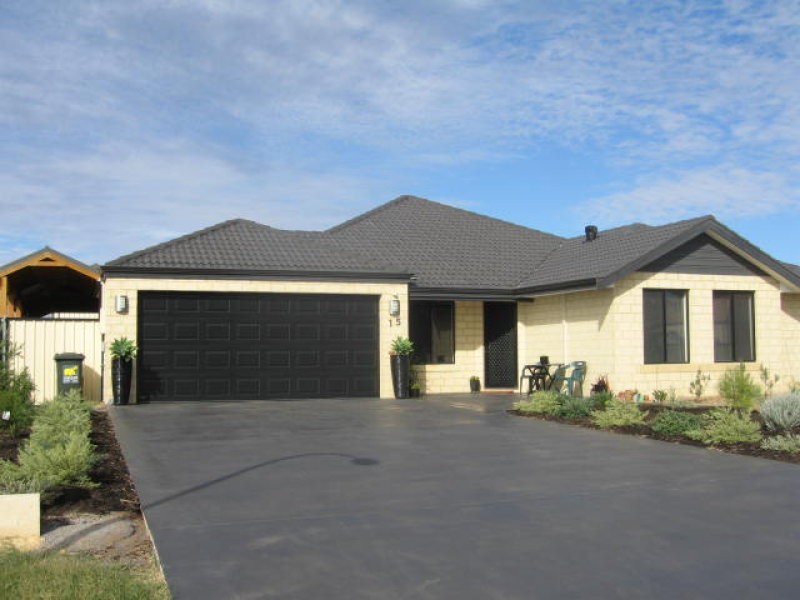 15 The Quarterdeck, Drummond Cove WA 6532