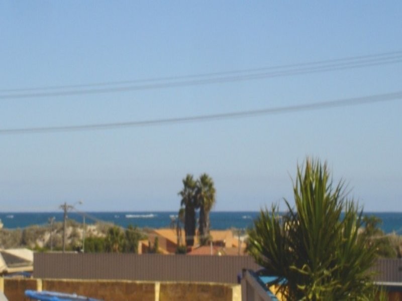 16 Dante Tarn, Wandina WA 6530