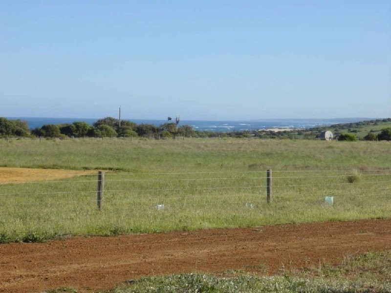 Lot 244 Redcliffe Concourse, White Peak WA 6532