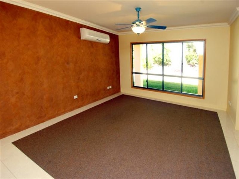 24 Waratah Street, Gladstone QLD 4680