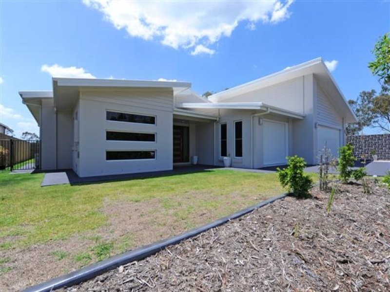 10 Sanctuary Place, Gladstone QLD 4680